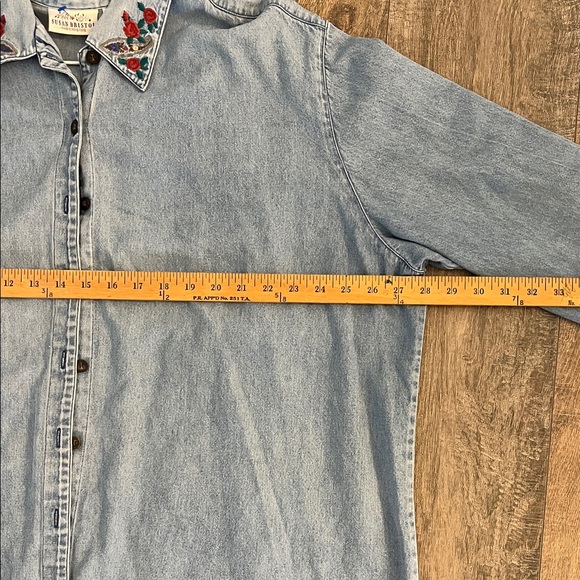 Susan Bristol Light Blue Denim Shirt Embroidered Collar Button Front Size 3W - Picture 2 of 7